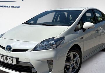 Toyota Prius 67.531 km 15.950 &euro; München 81243