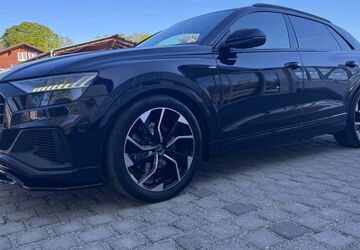 Audi Q8 209.000 km 40.999 &euro; München 81825