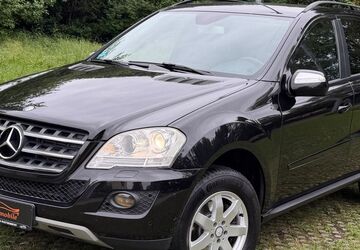 Mercedes-Benz ML 350 192.000 km 10.990 &euro; München 81243