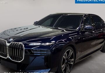 BMW i7 6.461 km 113.495 &euro; München 80939