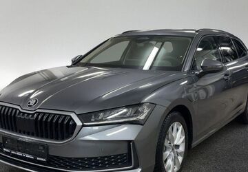Skoda Superb 15.200 km 41.960 &euro; München 80935