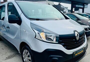 Renault Trafic 235.000 km 9.500 &euro; München 81825