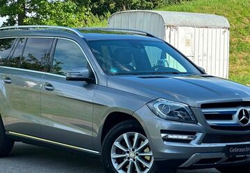 Mercedes-Benz GL 350 77.600 km 29.000 &euro; München 81243
