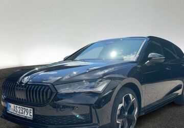 Skoda Superb 6.500 km 48.590 &euro; München 80687