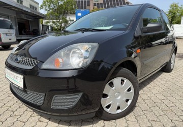 Ford Fiesta 73.407 km 2.750 &euro; München 80995
