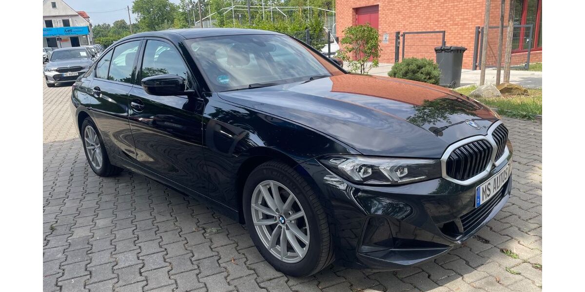 BMW 320 77.000 km 29.899 &euro; München 81243