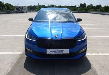 Skoda Fabia 9.000 km 23.500 &euro; München 80686