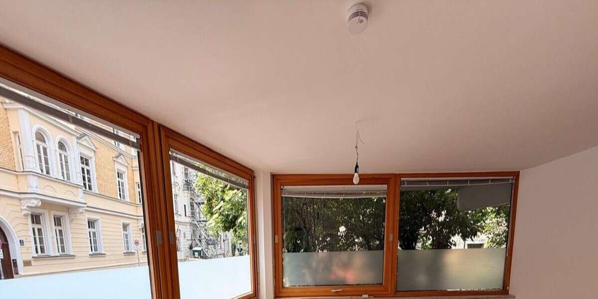 Etagenwohnung München Schwabing-Freimann - 1 Zimmer, 39 m&sup2;, 1.619&euro; | Angebot:27188355