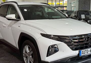 Hyundai TUCSON 135.836 km 15.950 &euro; München 81829