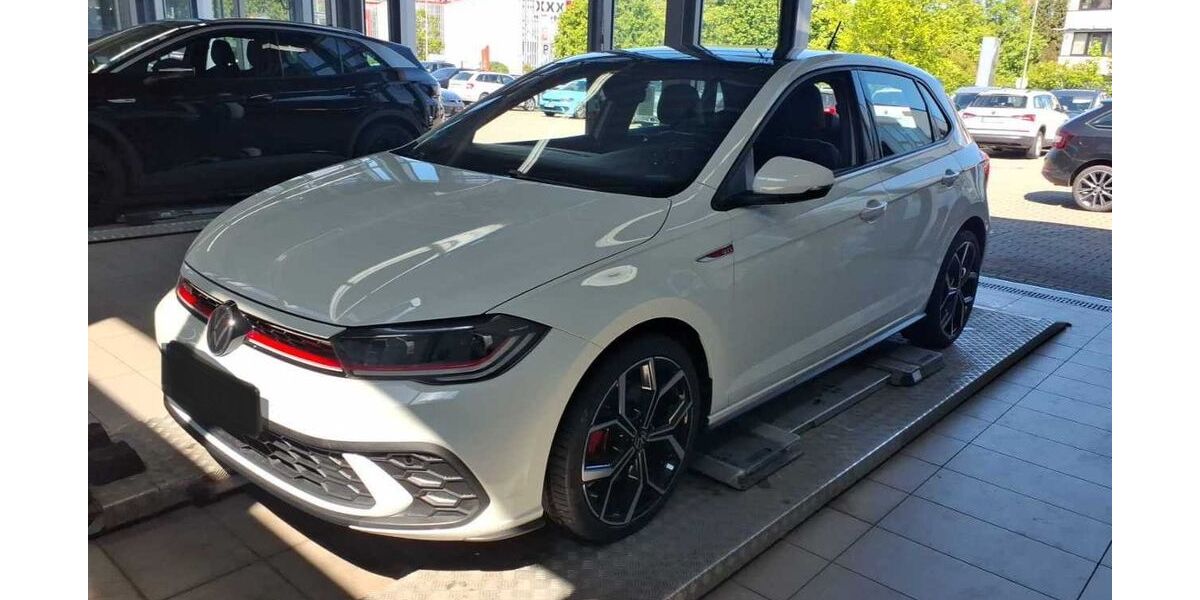 VW Polo 63.921 km 22.930 &euro; Wolfratshausen 82515