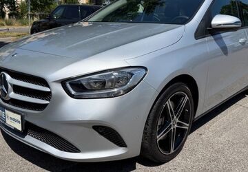 Mercedes-Benz B 220 99.950 km 21.950 &euro; München 81243