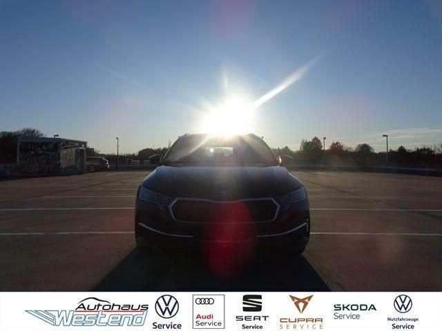 Skoda Octavia 2.500 km 43.900 &euro; München 80686