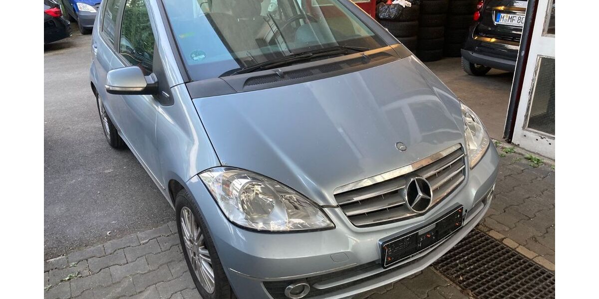 Mercedes-Benz A 180 250.000 km 999 &euro; München - Pasing-Obermenzing 80687