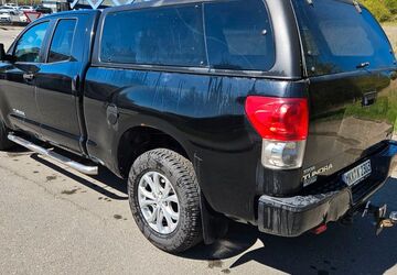 Toyota Tundra 190.000 km 15.500 &euro; München 80939