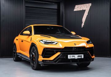 Lamborghini Urus 8.500 km 343.910 &euro; München 80939