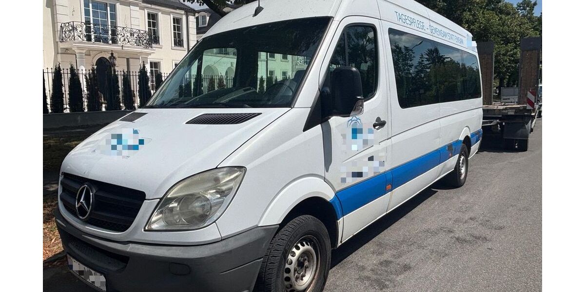Mercedes-Benz Sprinter 453.000 km 6.990 &euro; München 81825