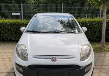 Fiat Grande Punto 66.300 km 5.000 &euro; Höhenkirchen 85635