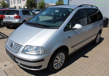 VW Sharan 142.500 km 3.400 &euro; Harthofen 85669
