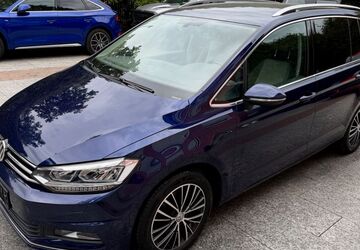 VW Touran 164.000 km 11.980 &euro; München 81827