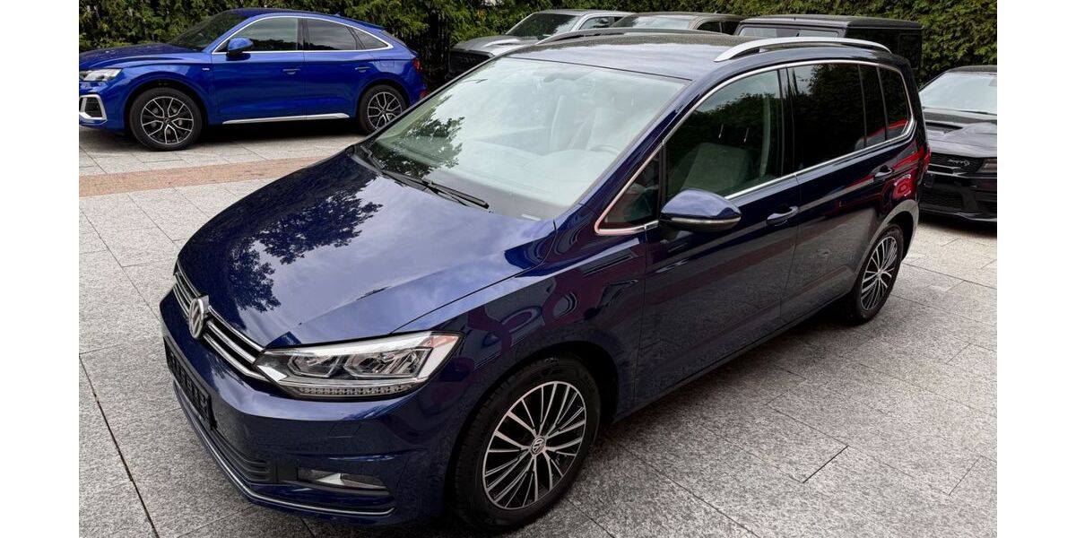 VW Touran 164.000 km 11.980 &euro; München 81827
