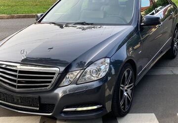 Mercedes-Benz E 350 224.000 km 12.900 &euro; München - Pasing-Obermenzing 80687