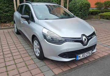 Renault Clio 135.300 km 5.500 &euro; München 81245
