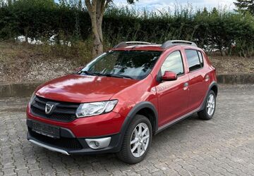 Dacia Sandero 121.890 km 3.399 &euro; München 81243