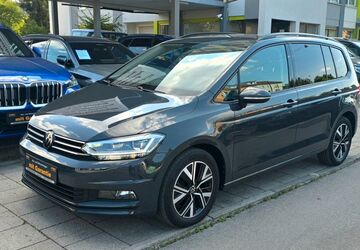 VW Touran 40.000 km 29.900 &euro; München 81673