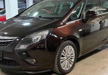 Opel Zafira 142.489 km 7.300 &euro; München 81677