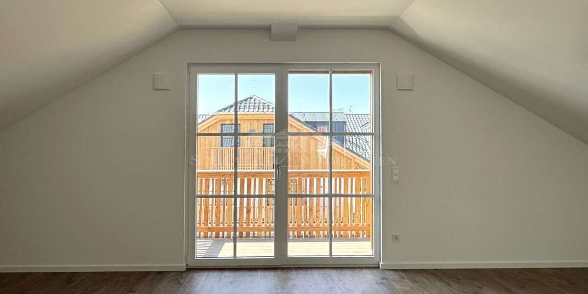 Etagenwohnung Taufkirchen - 3 Zimmer, 94 m&sup2;, 2.265&euro; | Angebot:27197294