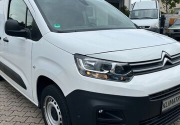 Citroen Berlingo 100.000 km 10.990 &euro; München 81825