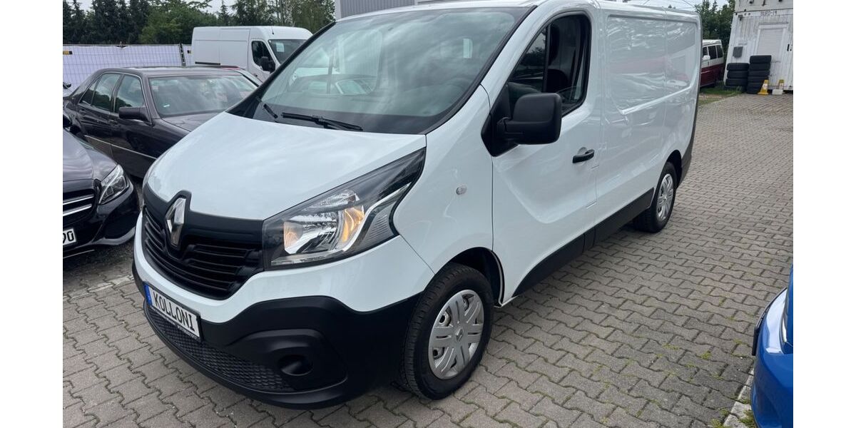 Renault Trafic 147.653 km 8.999 &euro; München OT Aubing-Lochhausen-Langwied 81243