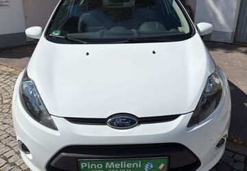 Ford Fiesta 118.038 km 3.999 &euro; München 81739