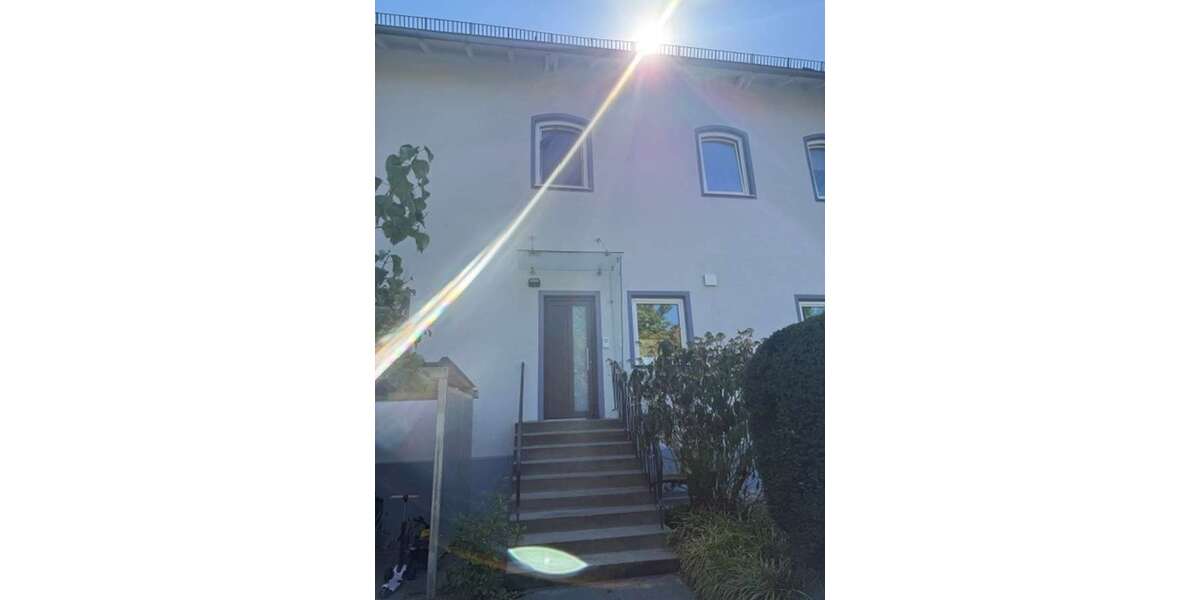 Etagenwohnung München Trudering - 3 Zimmer, 87 m&sup2;, 1.775&euro; | Angebot:27240903