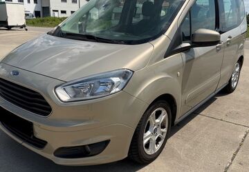 Ford Tourneo Courier 214.333 km 2.499 &euro; Fürstenfedbruck 82256