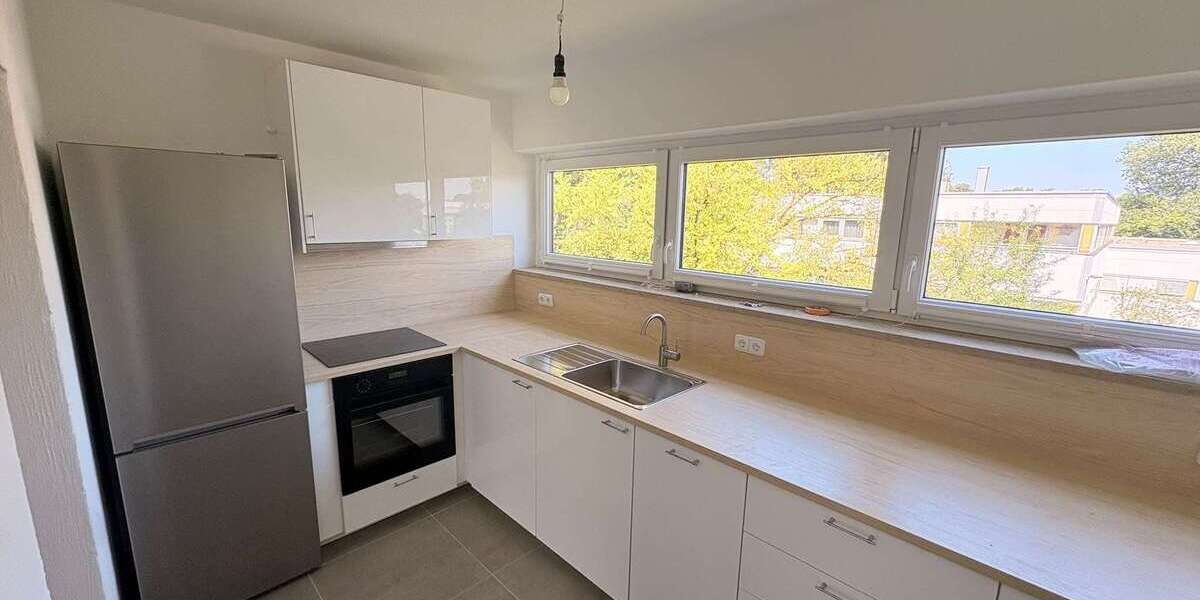 Etagenwohnung Gröbenzell - 3 Zimmer, 81 m&sup2;, 1.560&euro; | Angebot:27294993