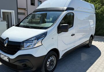 Renault Trafic 110.000 km 9.990 &euro; München 81243