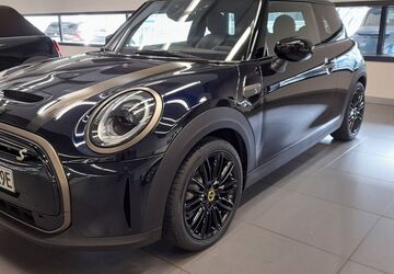 Mini Cooper SE 37.000 km 20.490 &euro; München 80809