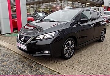 Nissan Leaf 36.734 km 16.990 &euro; München 81677