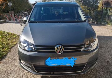 VW Sharan 295.860 km 8.900 &euro; Weßling 82234