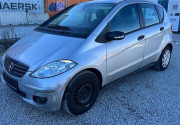 Mercedes-Benz A 180 207.000 km 990 &euro; München 81827