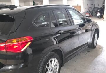 BMW X1 142.000 km 17.000 &euro; München 81825