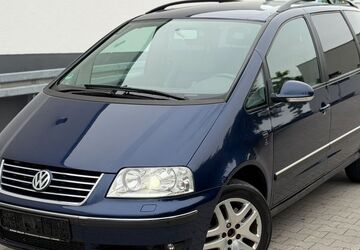 VW Sharan 249.000 km 2.980 &euro; München 81829