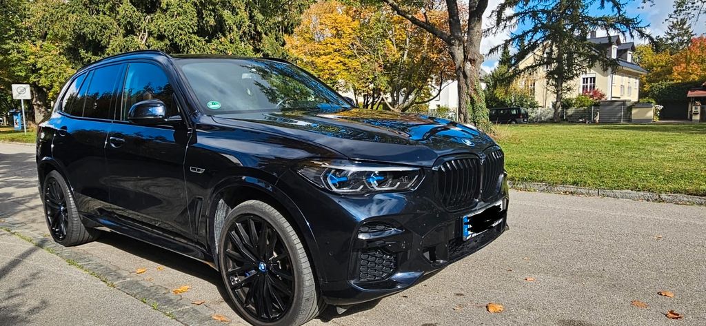 BMW X5 136.000 km 52.200 &euro; Munchen 81371