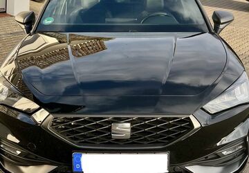 Seat Leon 61.500 km 20.980 &euro; München 80992