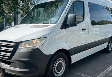 Mercedes-Benz Sprinter 126.700 km 25.700 &euro; München 81677