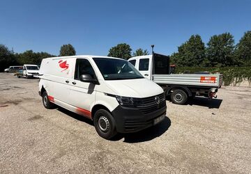 VW T6 Transporter 147.600 km 8.750 &euro; München 81245