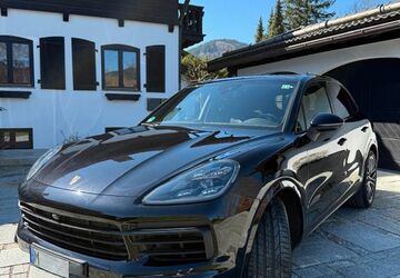 Porsche Cayenne 99.250 km 51.900 &euro; München 80539