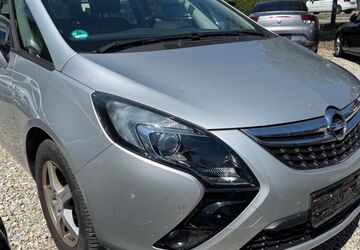 Opel Zafira 157.439 km 2.990 &euro; Emmering 82275