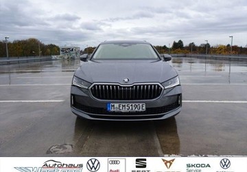 Skoda Superb 12.000 km 43.900 &euro; München 80686